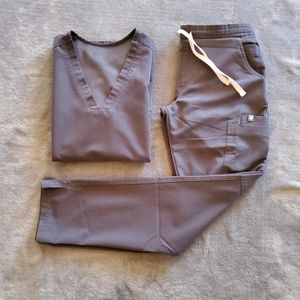 ⛑Figs Charcoal Set (Casma+Yola)⛑